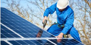 Installation Maintenance Panneaux Solaires Photovoltaïques à Omissy